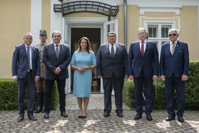 Novák Katalin államfővel egyeztettek Nógrád vezetői