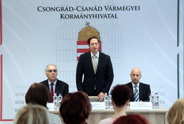 A vármegye gazdaságát is segítheti a két egyetemi karral kötött együttműködési megállapodás 