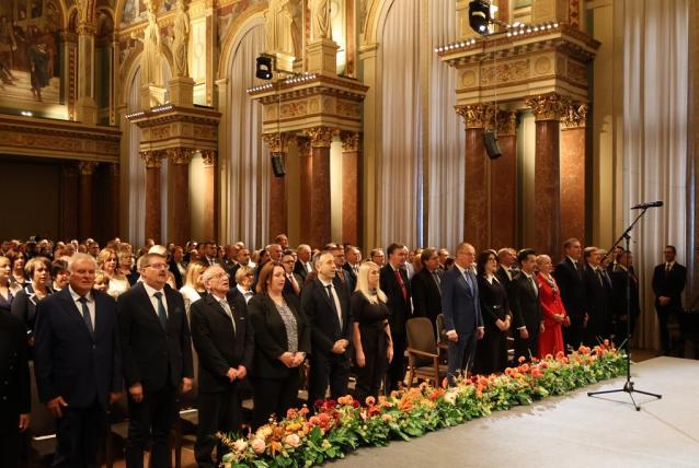 Közigazgatási elismeréseket adtak át Budapesten