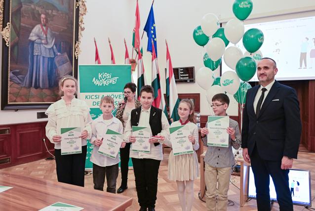 A hatvani tehetség mellett Heves vármegye is a KicsiNagykövet program élvonalában