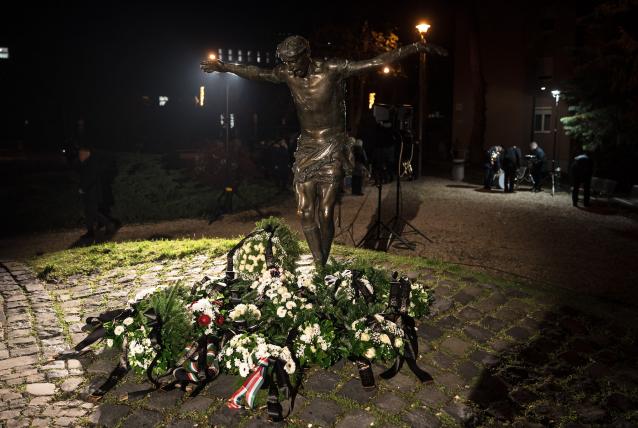 A sortűz áldozataira emlékeztek Salgótarjánban