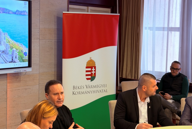 A védelmi bizottság hadrendbe állt a védekezéshez