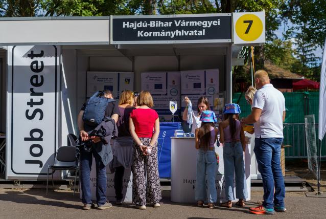 Rekordszámú érdeklődő a kormányhivatalnál az idei Campuson