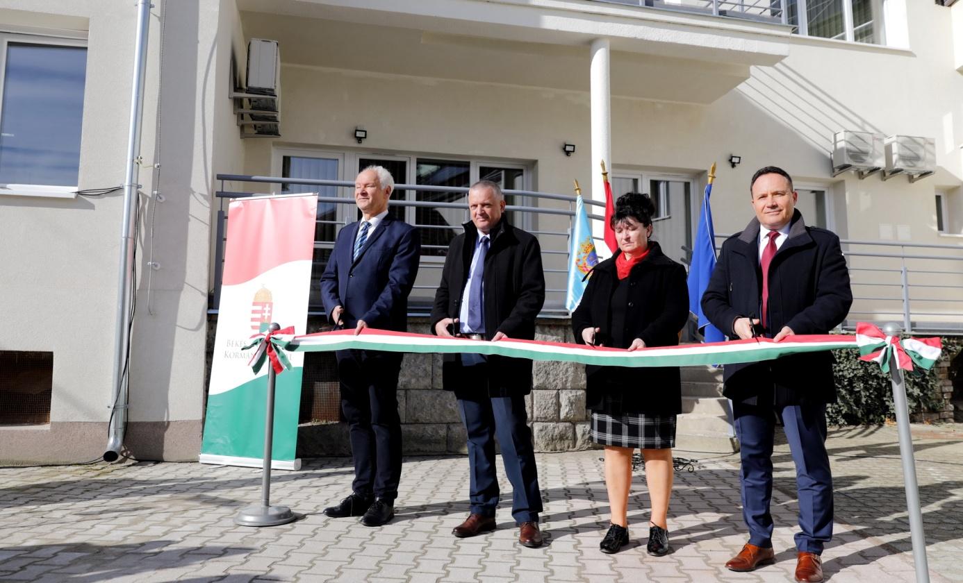 cst-rehab átadó munkácsy 4 indexkép cst-rehab átadó munkácsy 4 indexkép