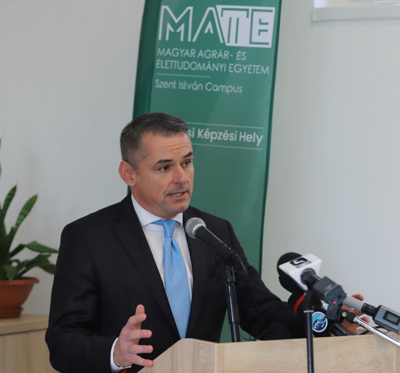 MATE együttműködés - dr. Gyuricza Csaba rektor MATE együttműködés - dr. Gyuricza Csaba rektor