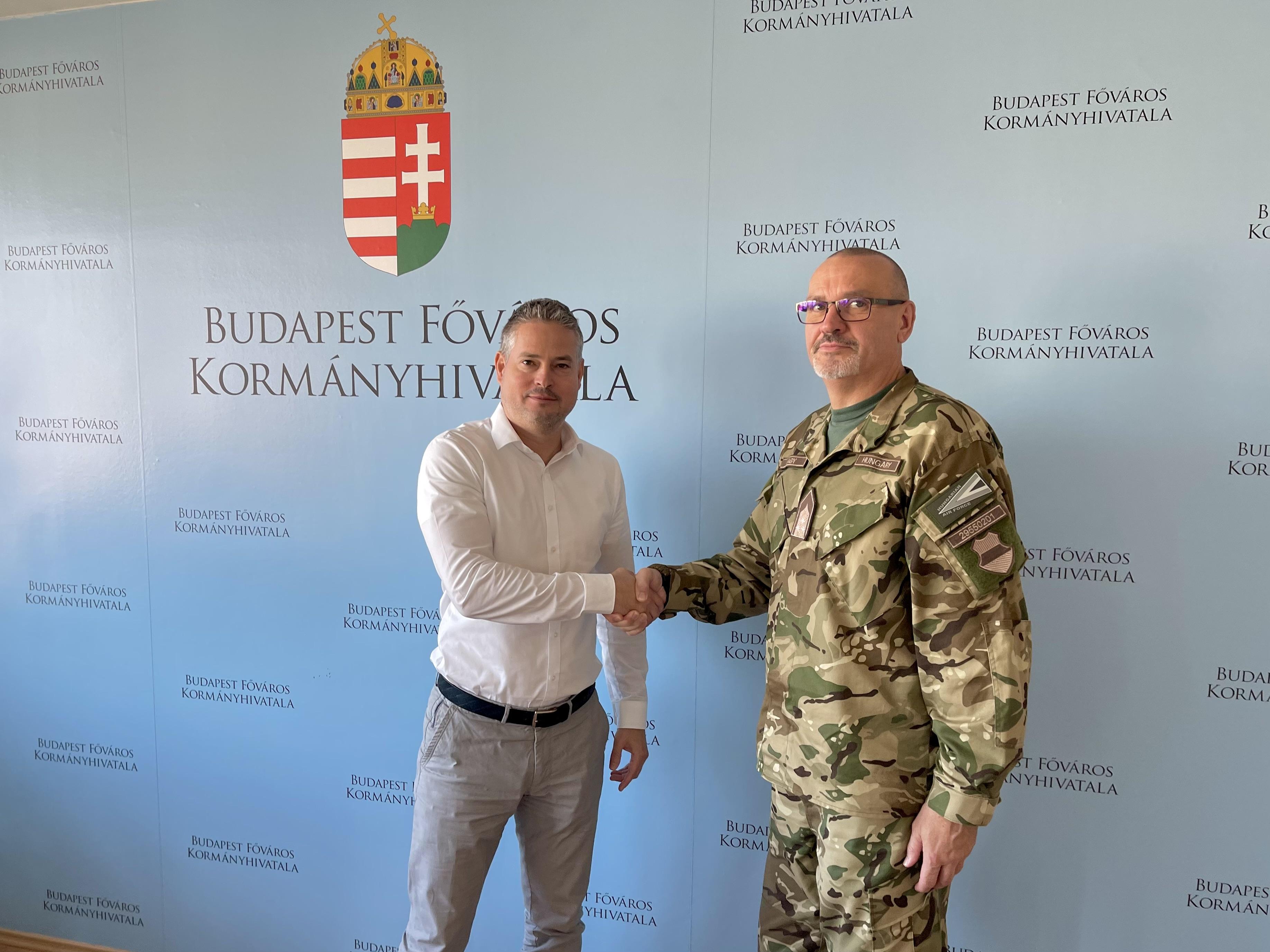 Sára Botond főispán BFVB elnökhelyettes Nagy Lajos ezredes Sára Botond főispán BFVB elnökhelyettes Nagy Lajos ezredes