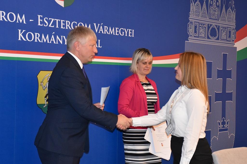 2-Sikerrel vizsgáztak munkatársaink 2-Sikerrel vizsgáztak munkatársaink