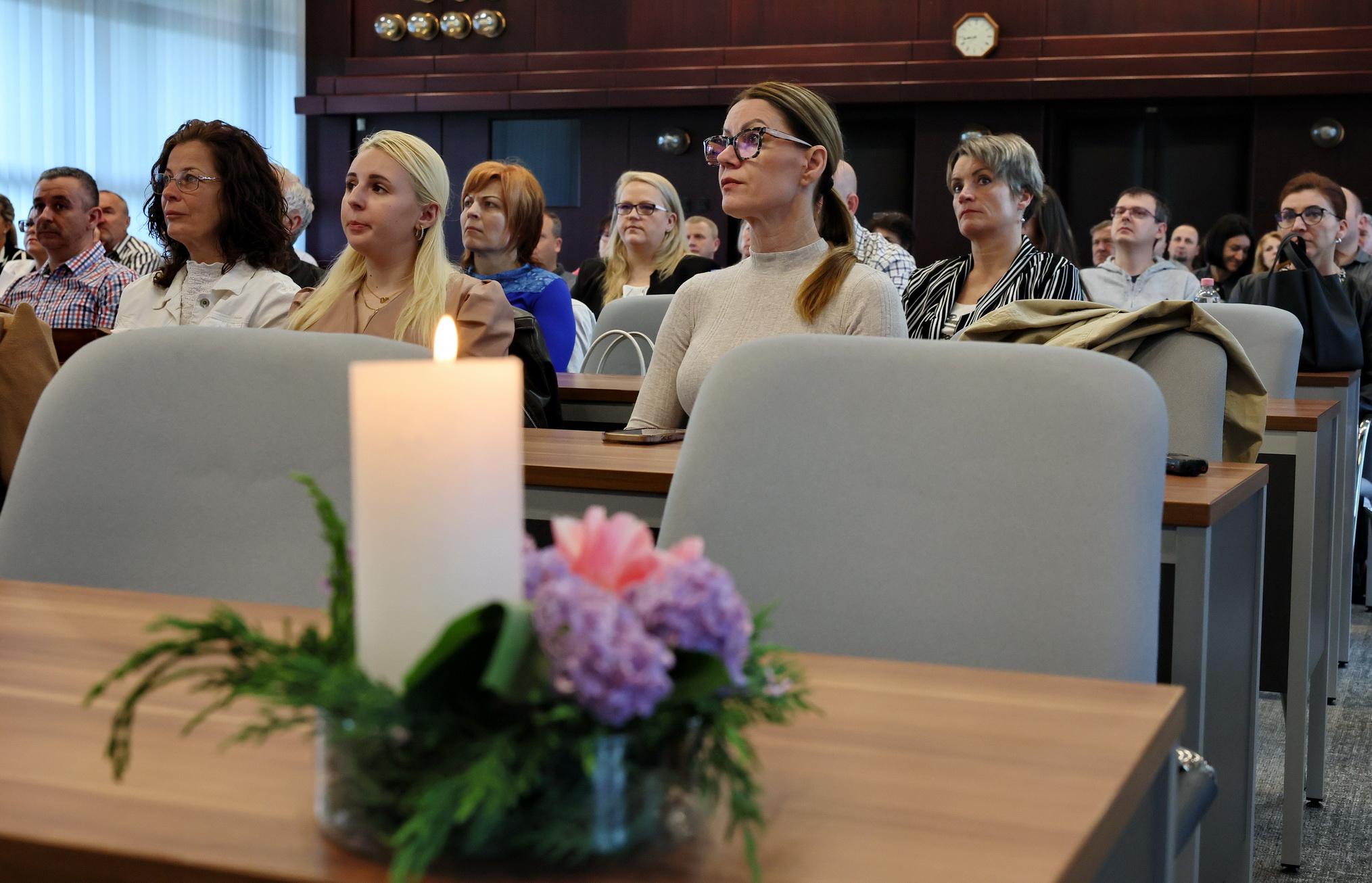 munkabalesetek áldozataira emlékeztek