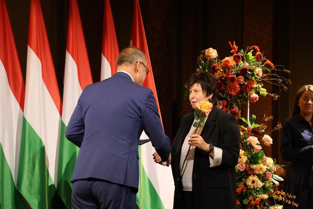 Közigazgatási elismeréseket adtak át Budapesten1 Közigazgatási elismeréseket adtak át Budapesten1