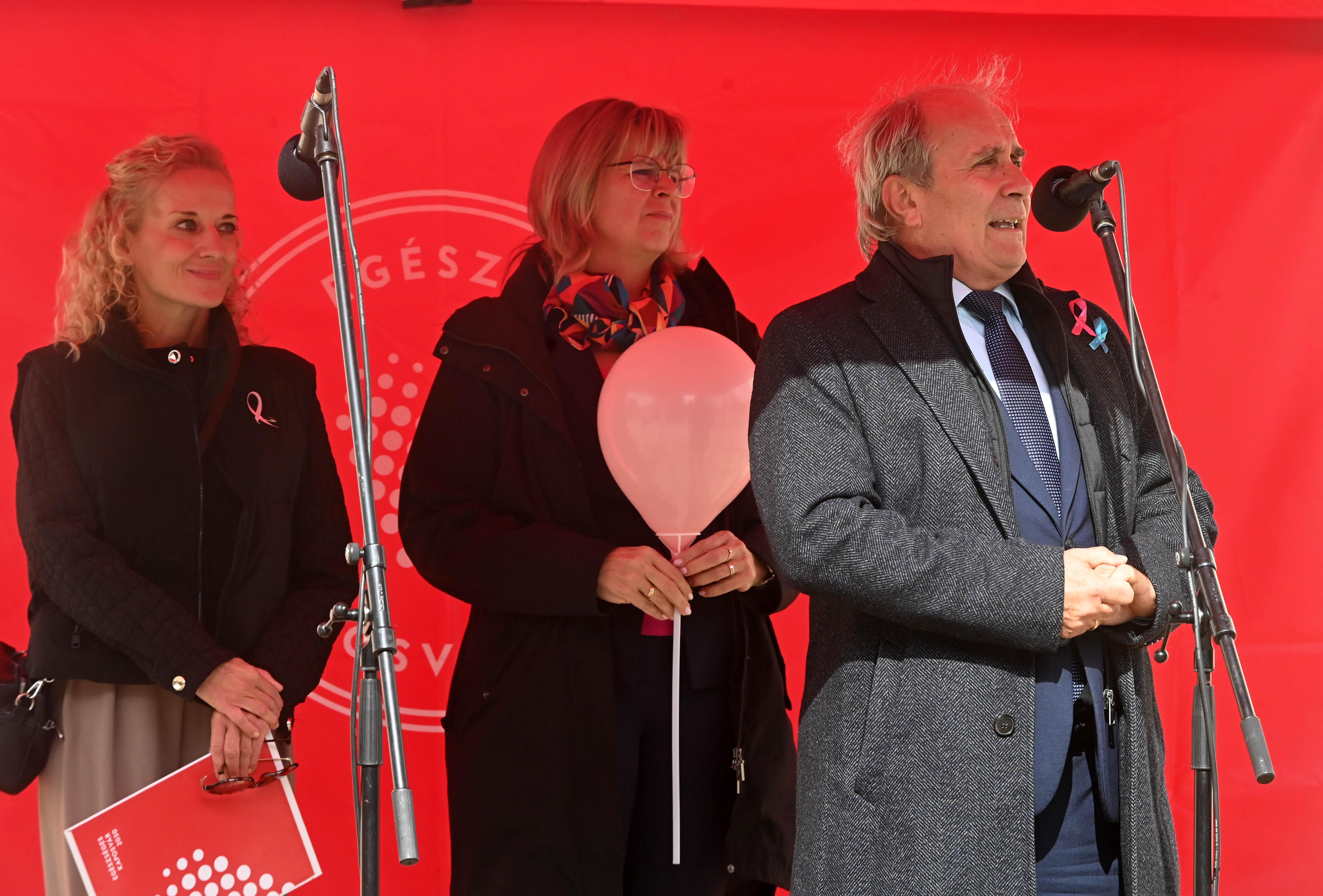 Séta a mellrák ellen