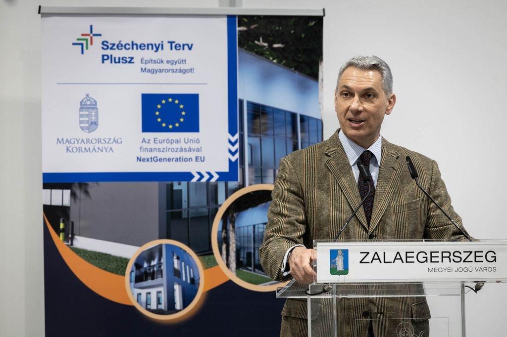 Lázár János, Ganz Technikum, Zalaegerszeg